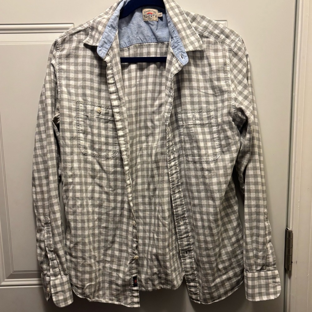 Faherty Women’s Gray Checkered Button Up - image 2